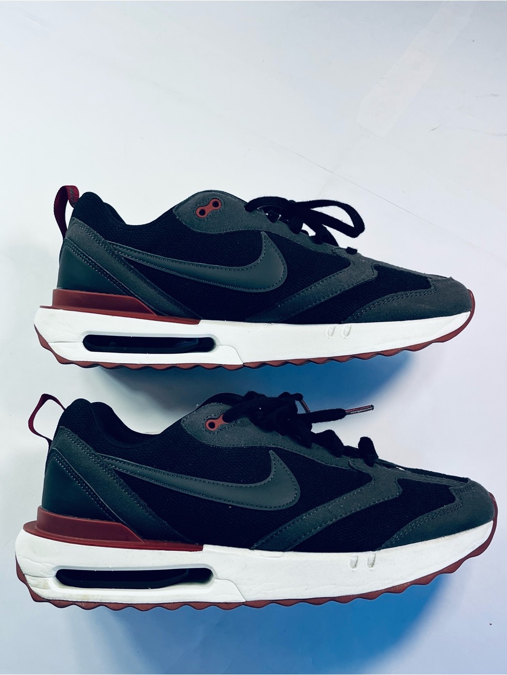 Nike Air Max Dawn Athletic Shoes #DQ3991-001 Black White Burgundy Men’s :10 - Picture 2 of 15